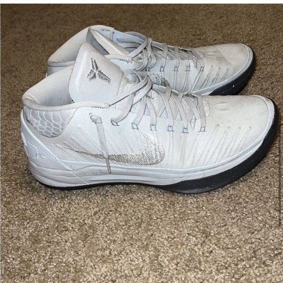 Nike Kobe A.D. Mid Basketball Shoe Pure Platinum - Picture 4 of 10